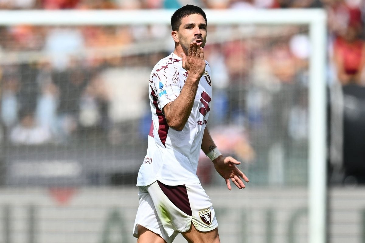 斯基拉：都灵700万欧从那不勒斯买断乔瓦尼-西蒙尼