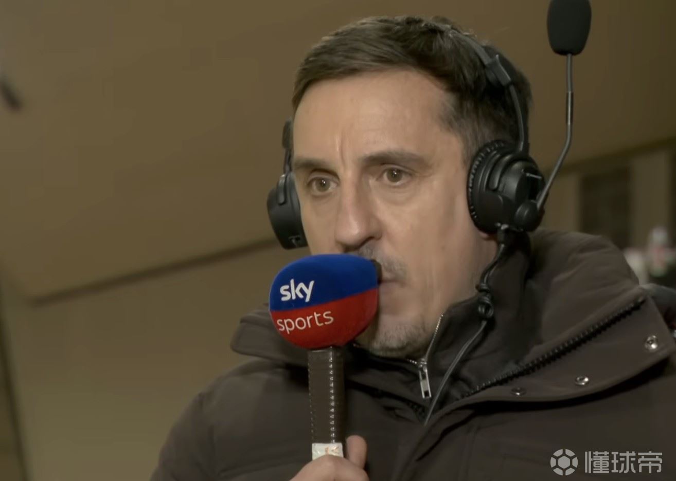 内维尔：曼城最近好像需要被人“叫醒”；永远不要低估瓜帅