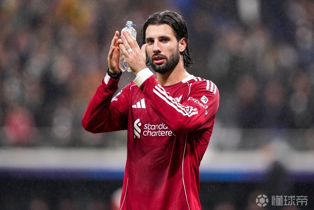 英超官方：索博斯洛伊将因直接红牌停赛一场