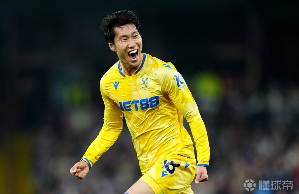 天空：水晶宫没和镰田大地谈续约，球员预计本赛季结束离队