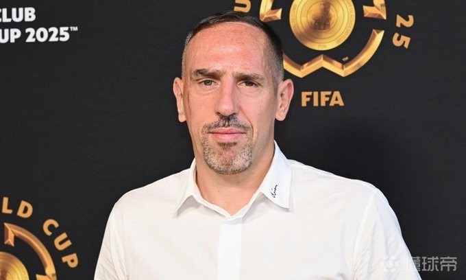 里贝里在爱泼斯坦档案中？律师：这种假新闻是对我客户的攻击