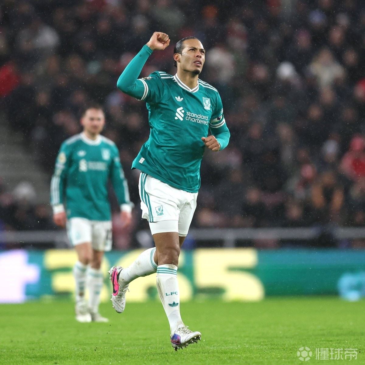 詹俊:利物浦本场防守端全员在线,斯洛特暂时可以松口气了