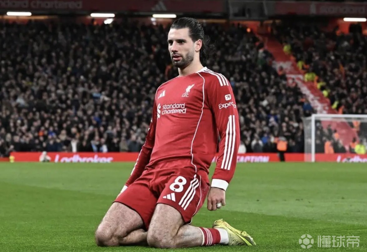 TA：索博是利物浦最全面的中场球员，他被身边的队友严重辜负