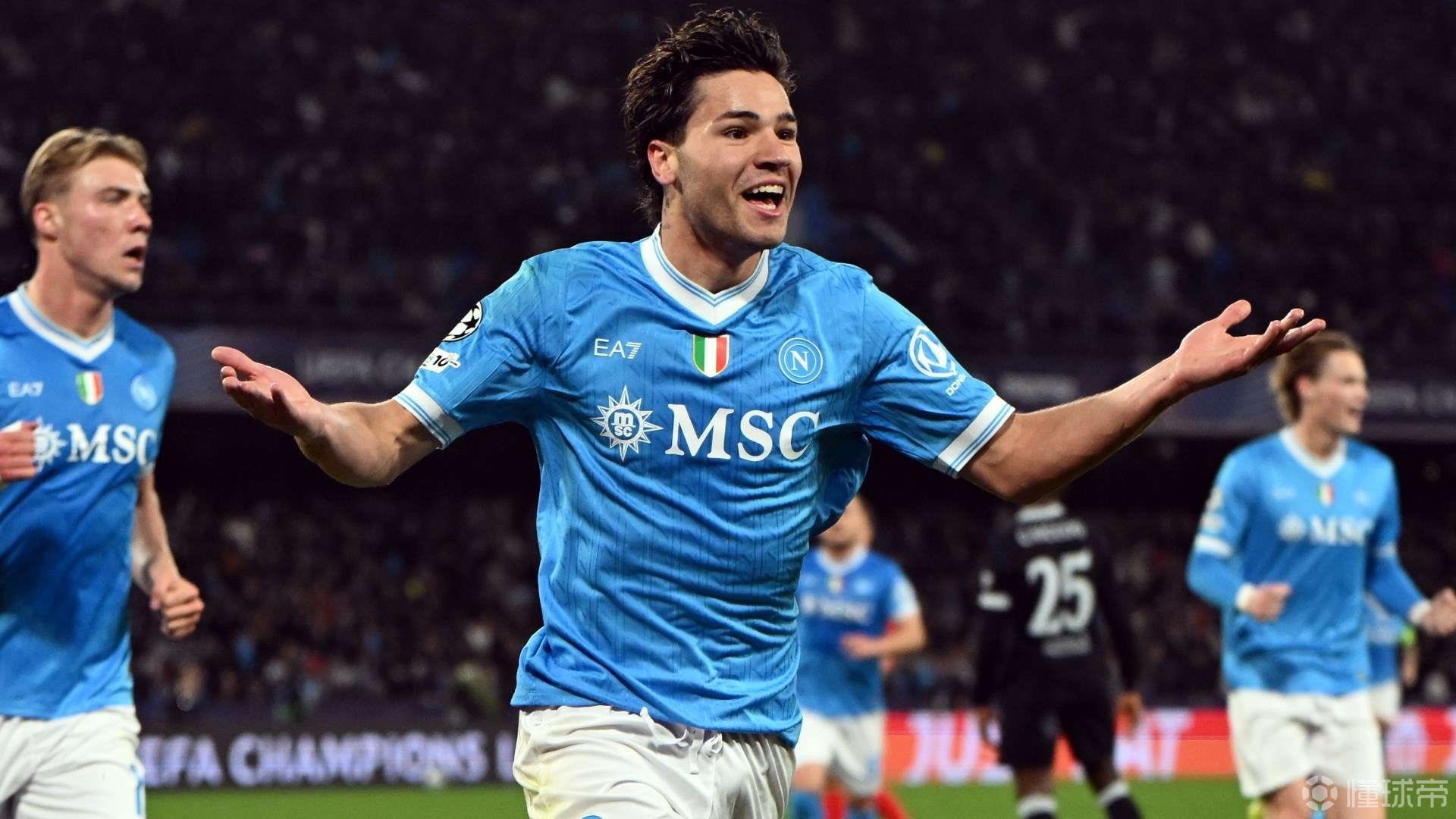 斯基拉：加图索可能招韦尔加拉，博努奇现场考察并给满分评价