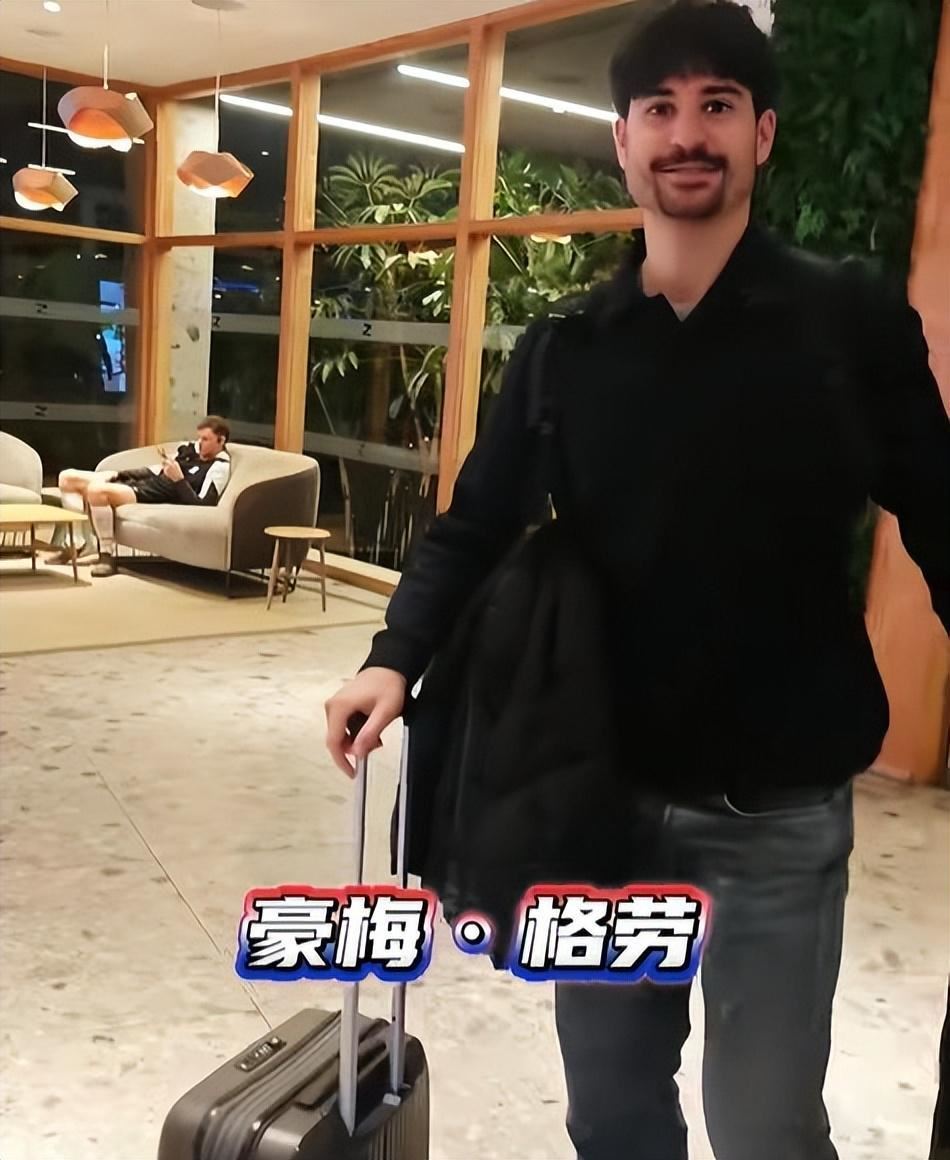 津门虎新外援来了！于根伟官宣，顶替萨尔瓦多，球迷质疑没人情味