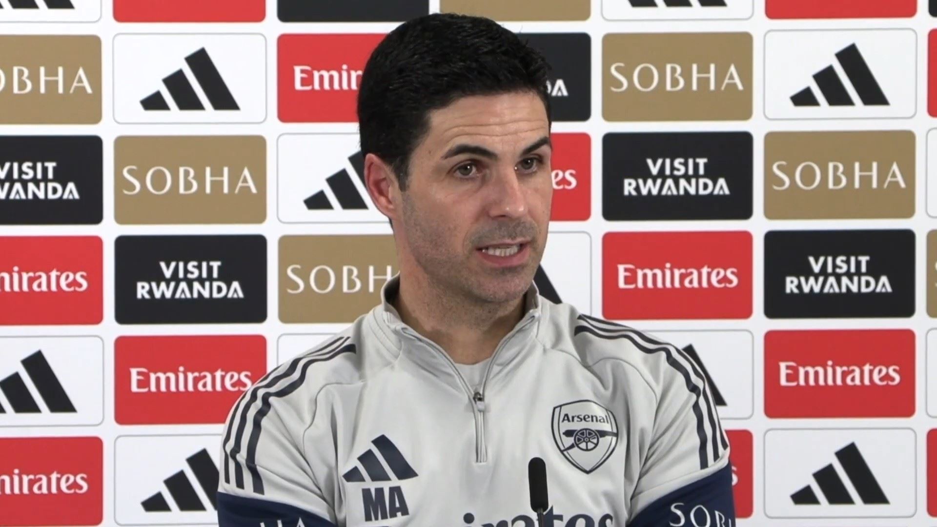 教练是否也该有球员那样的“换帅窗”？阿尔特塔：我毫无头绪