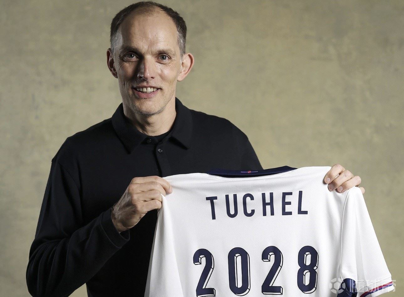 卡佩罗先例在前,电讯报:续约图赫尔是英足总规避风险的手段