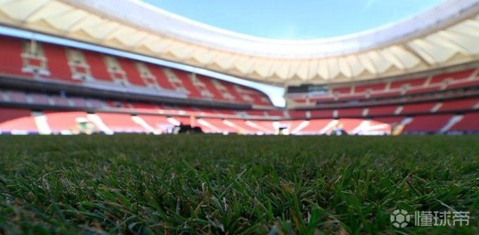 世体：由于马德里连续10天下雨，马竞主场草皮会比较泥泞