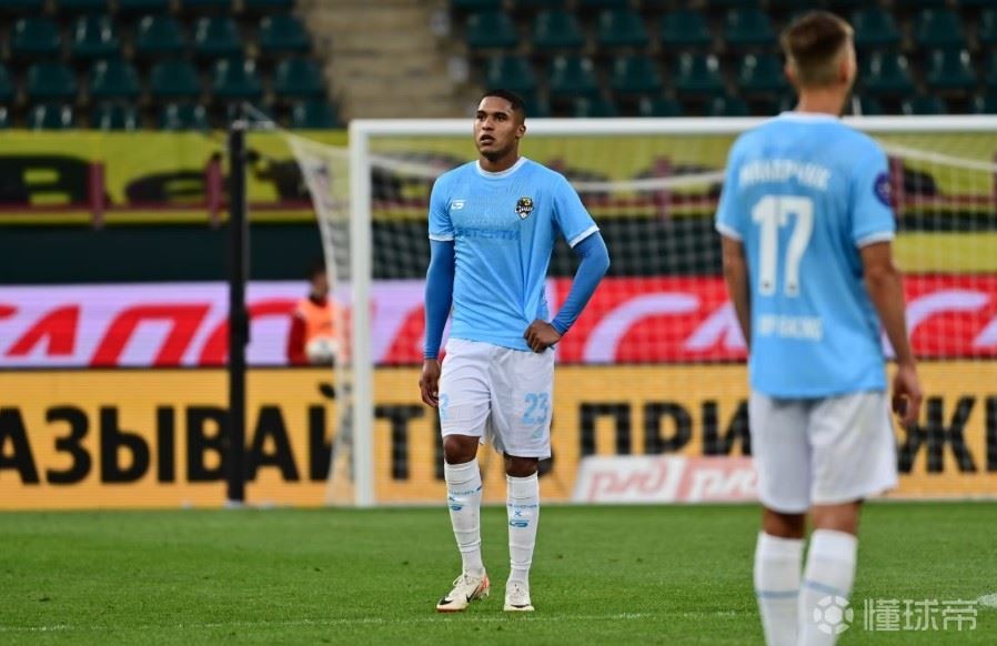 俄媒：委内瑞拉前锋瓜里拉帕将租借加盟浙江队，含买断条款