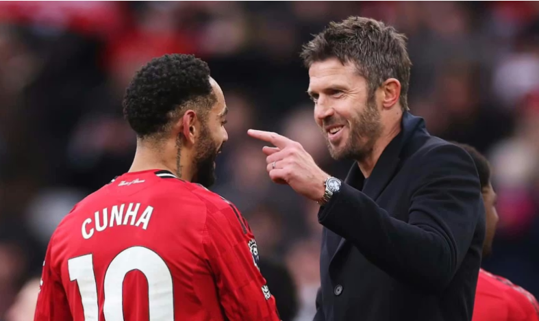 卡里克带队曼联五场不败，转正呼声日益高涨