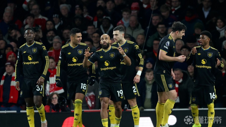 太阳报：为保欧冠资格，曼联放弃赛季中期巡回赛计划