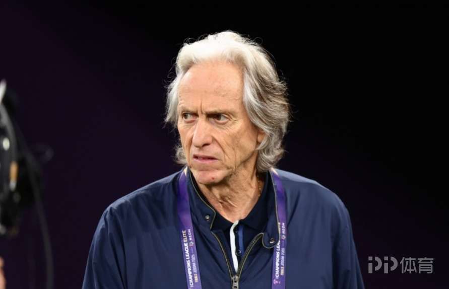 C罗马内轮休！沙特媒体：胜利主帅热苏斯亚冠仅征召3名外援