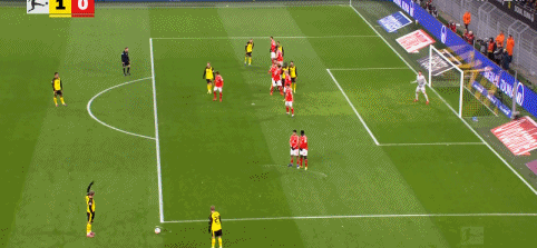 半场战报：多特3-0美因茨，瑞尔森助攻戴帽，吉拉西头球双响