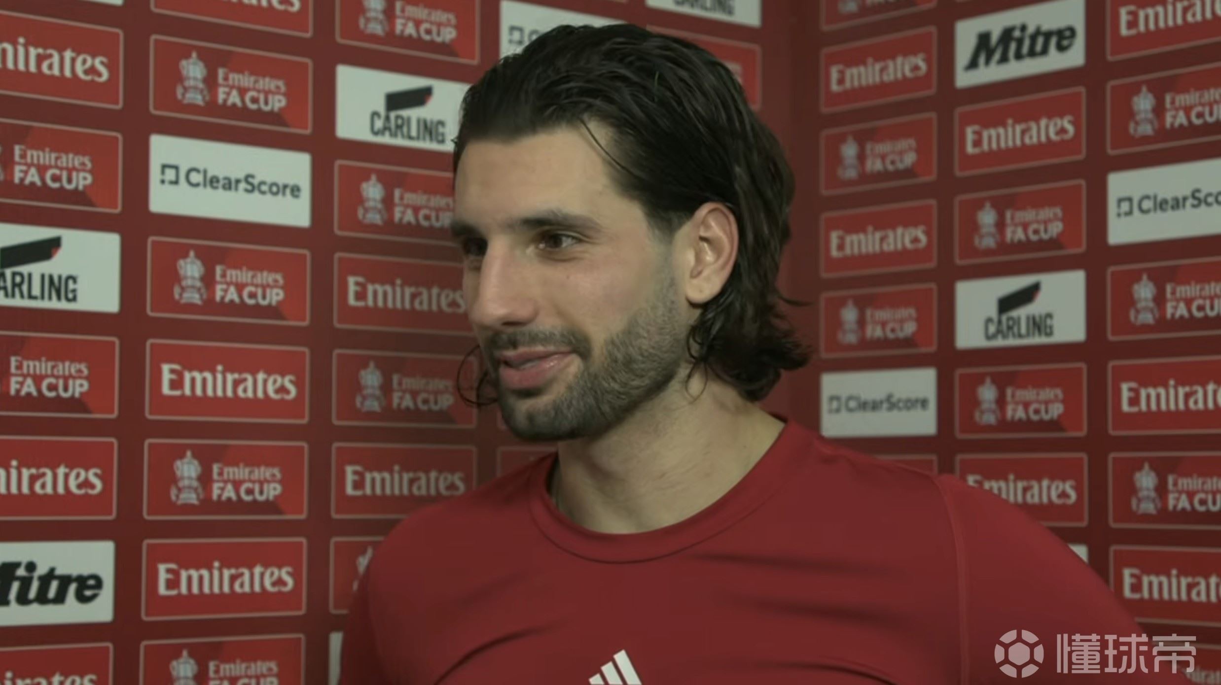 索博斯洛伊：我们已经退出英超争冠，但会尽全力去争前四