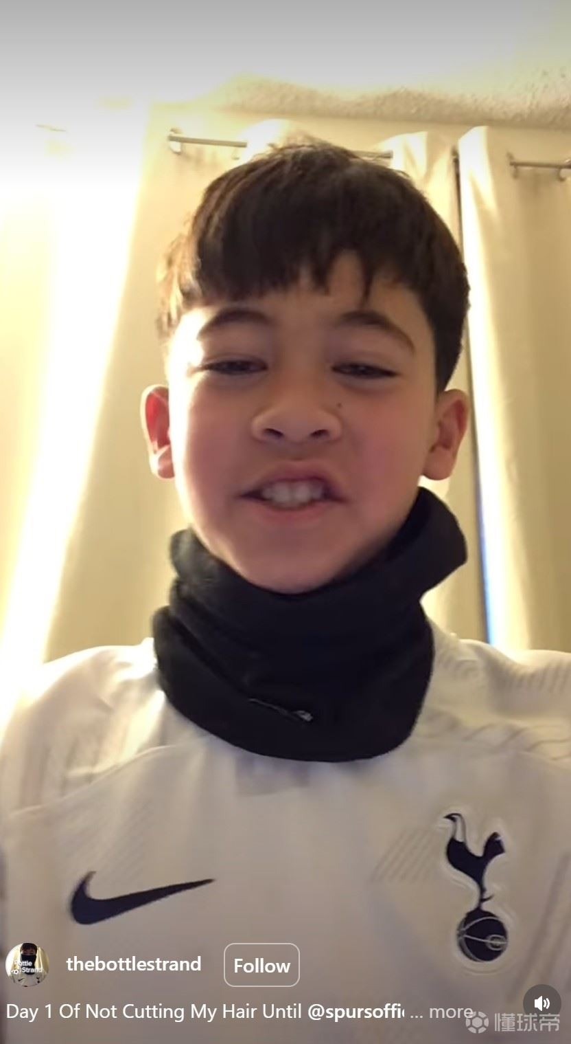 又来了个蓄发弟,热刺球迷立志在热刺赢下一场联赛前绝不剪发