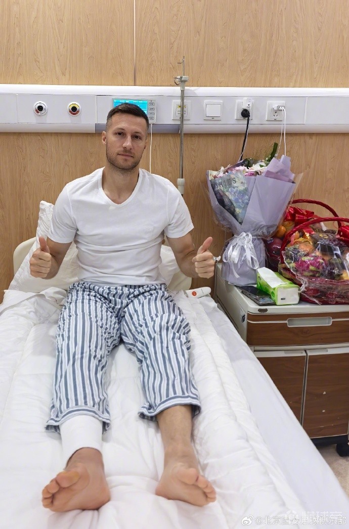 体坛周报：斯帕伊奇可能以六外身份留国安，双方从未谈过解约