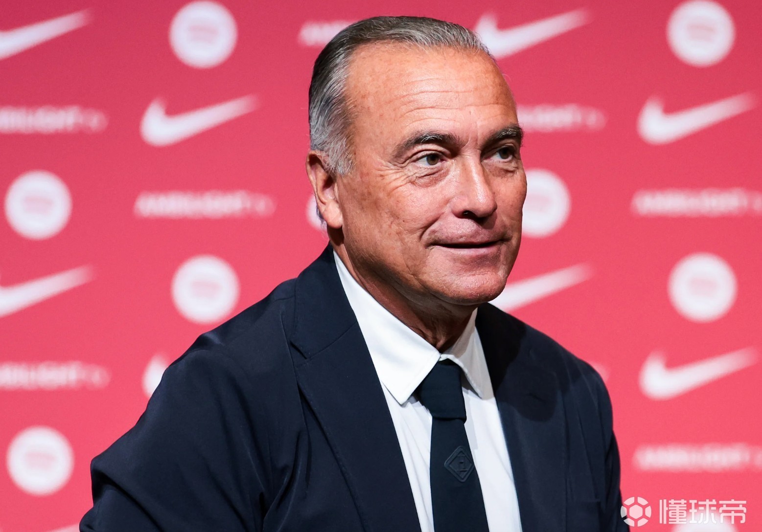 巴萨临时主席:VAR的判罚就是耻辱,对逆转马竞依旧抱有希望