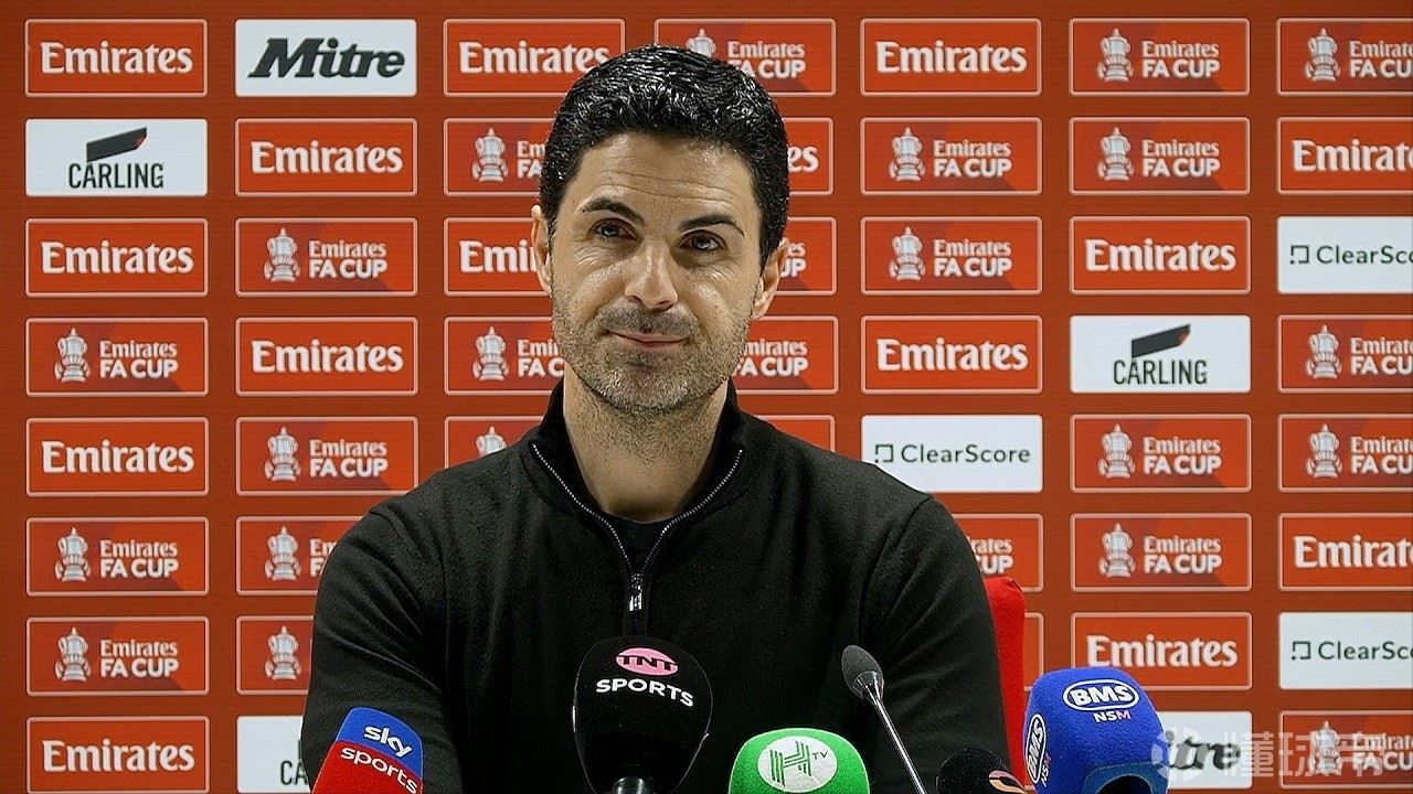 阿尔特塔：萨卡踢中路是可行的方案；埃泽展现了我对他的期望