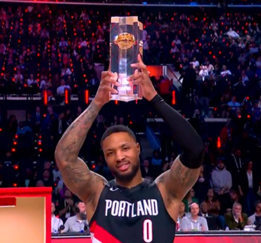 一场没打就夺冠!3冠在手,利拉德太有统治力了!