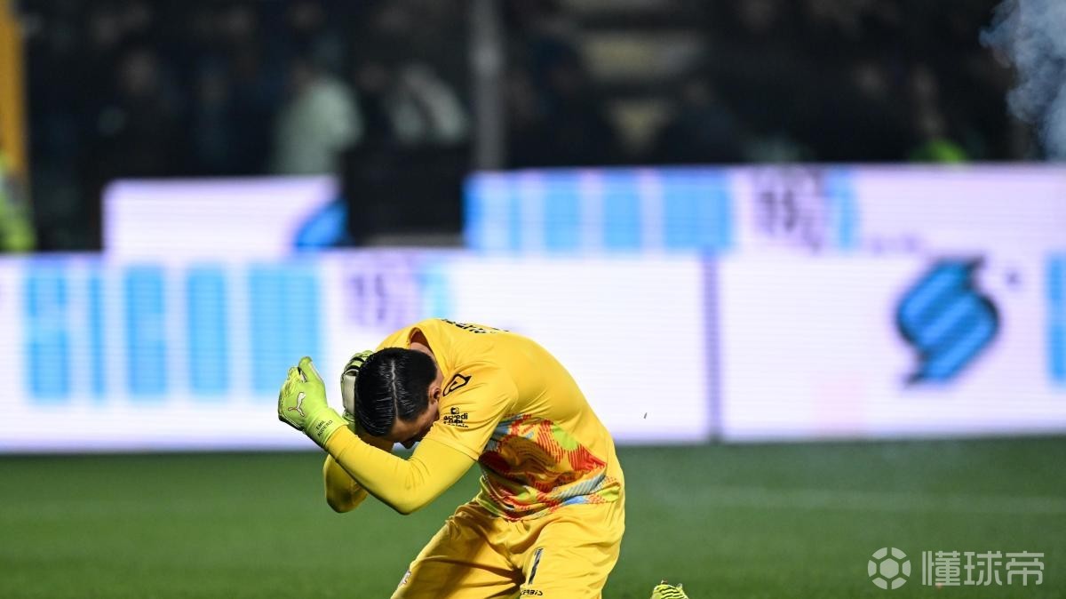 官方：因扔鞭炮炸伤奥代罗，19岁国米球迷被禁现场观赛4年