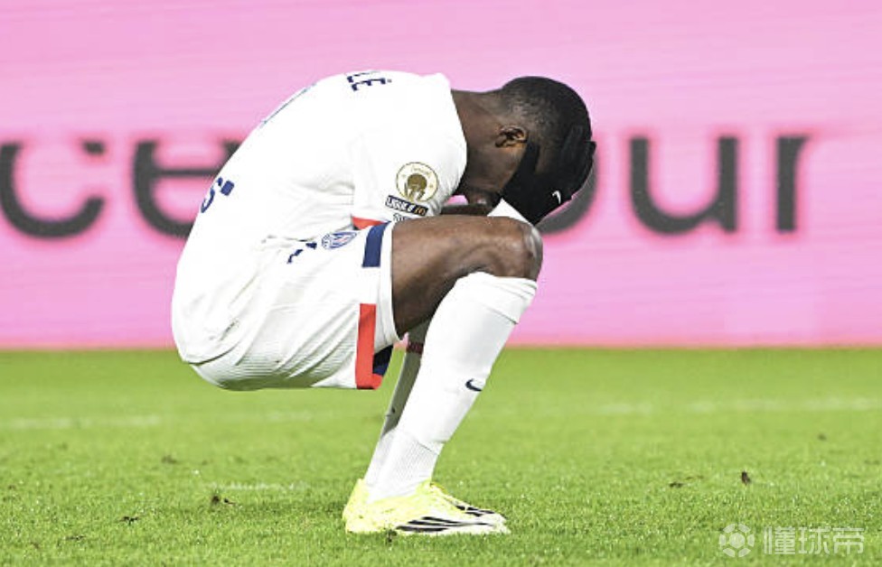 每体：登贝莱与恩里克的摩擦可能会对前者的续约产生影响