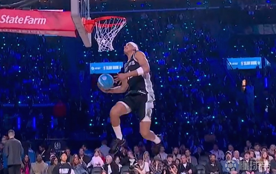 扣篮大赛预赛首轮:卡特-布莱恩特得到45.6分