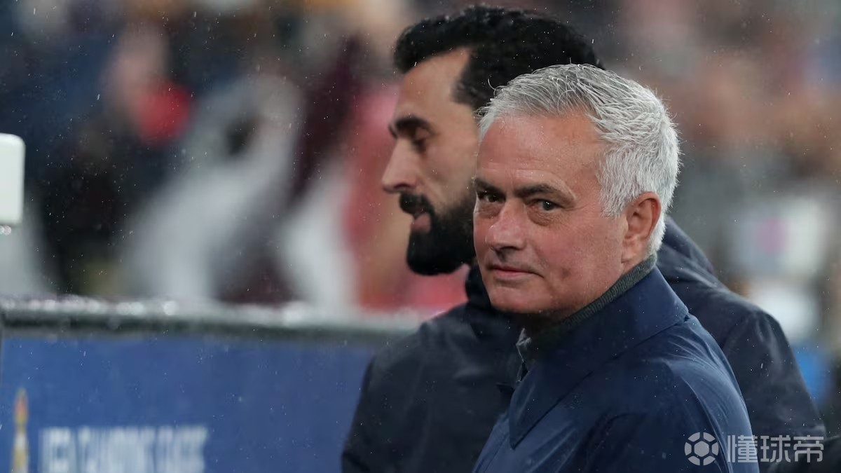 阿斯：穆帅赛季末离队不用支付违约金；他心里依然牵挂皇马