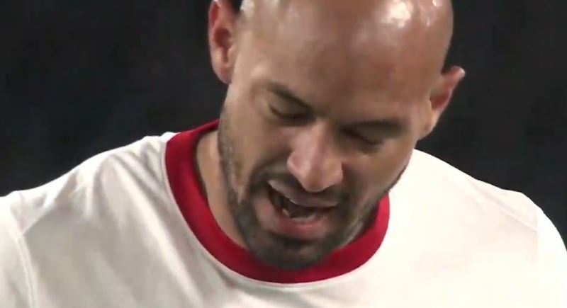 成都蓉城噩梦开局！两人连环失误，刘殿座扑球失误，费利佩连摇头