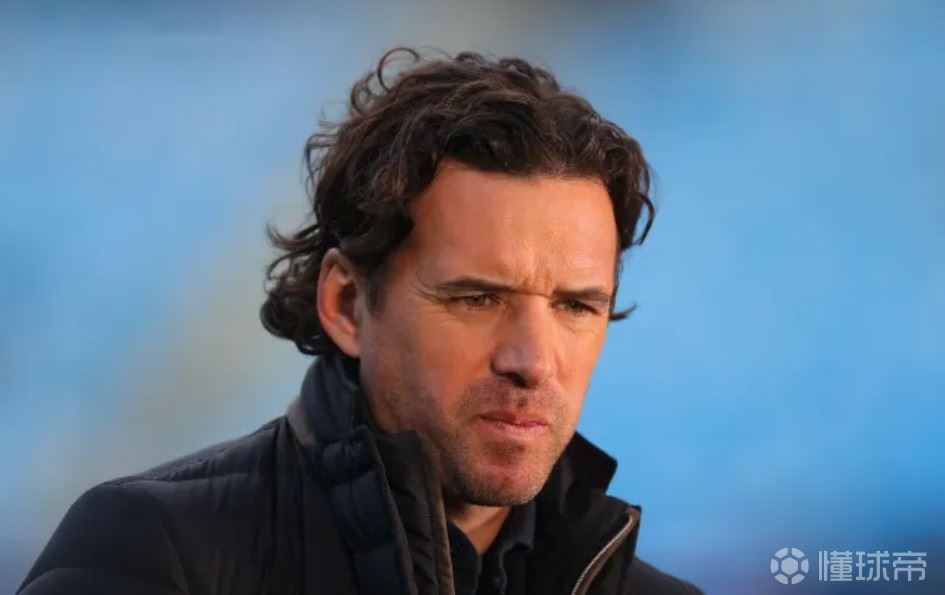 哈格里夫斯:阿森纳有可能拿四冠王;埃泽是一位特别的球员