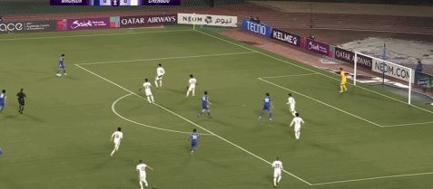 半场：成都1-2町田泽维亚，韦世豪破门，白崎凌兵世界波