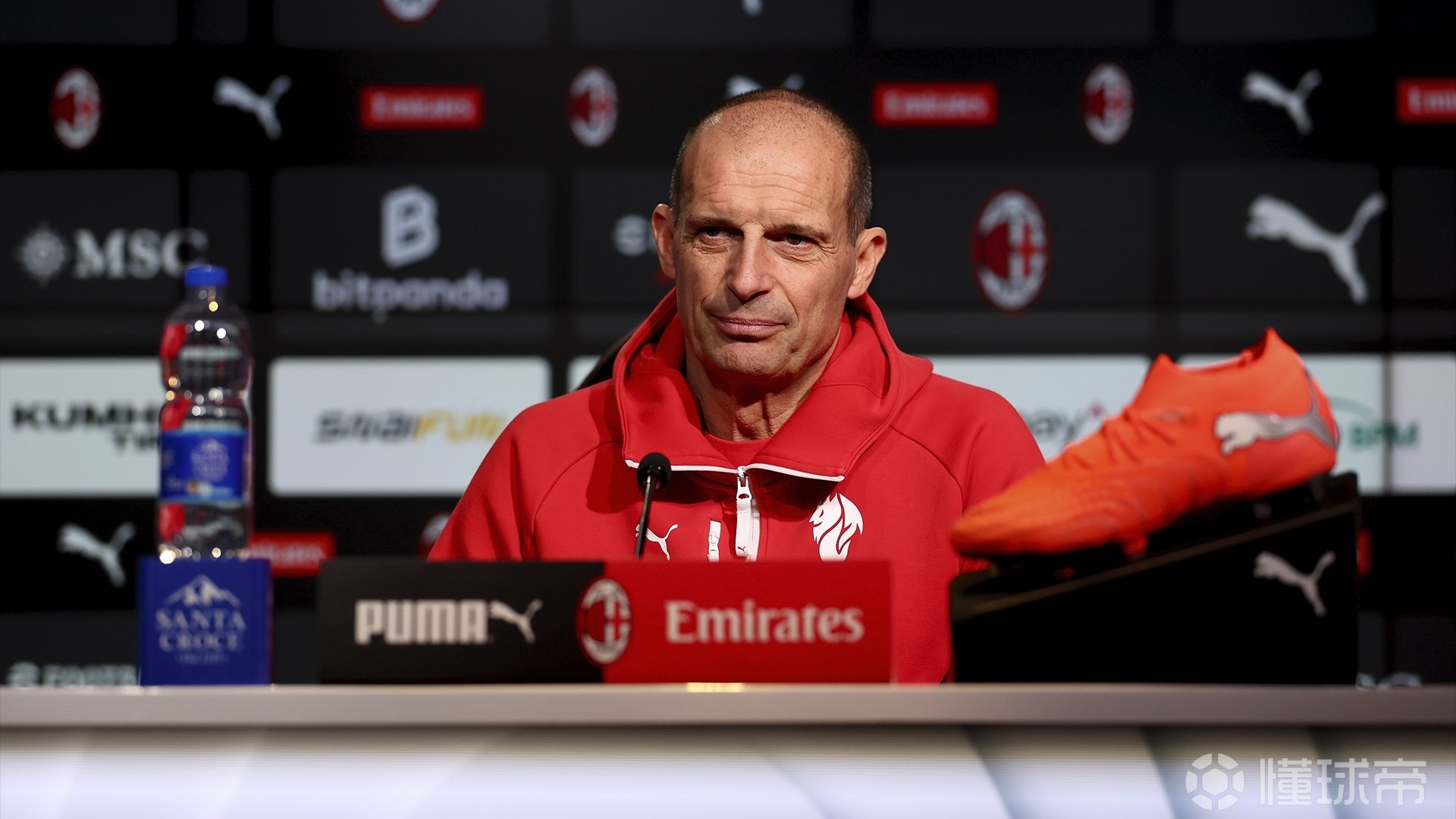 阿莱格里：我排首发都费劲，没那个闲工夫去想VAR规则怎么改