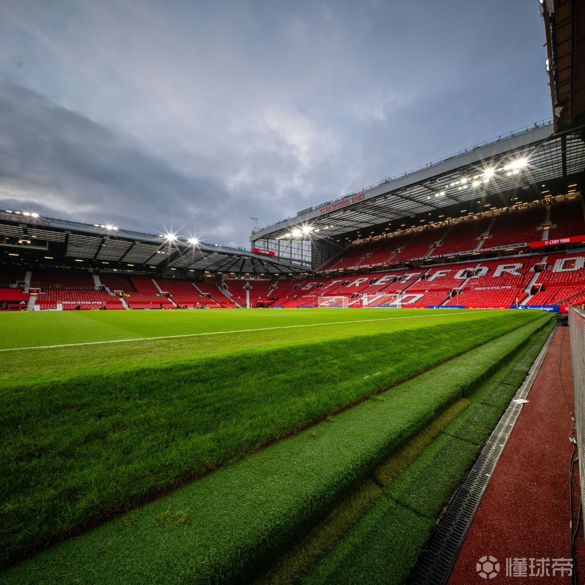 总统买单，肯尼亚球迷凯文获全额资助前往老特拉福德观赛