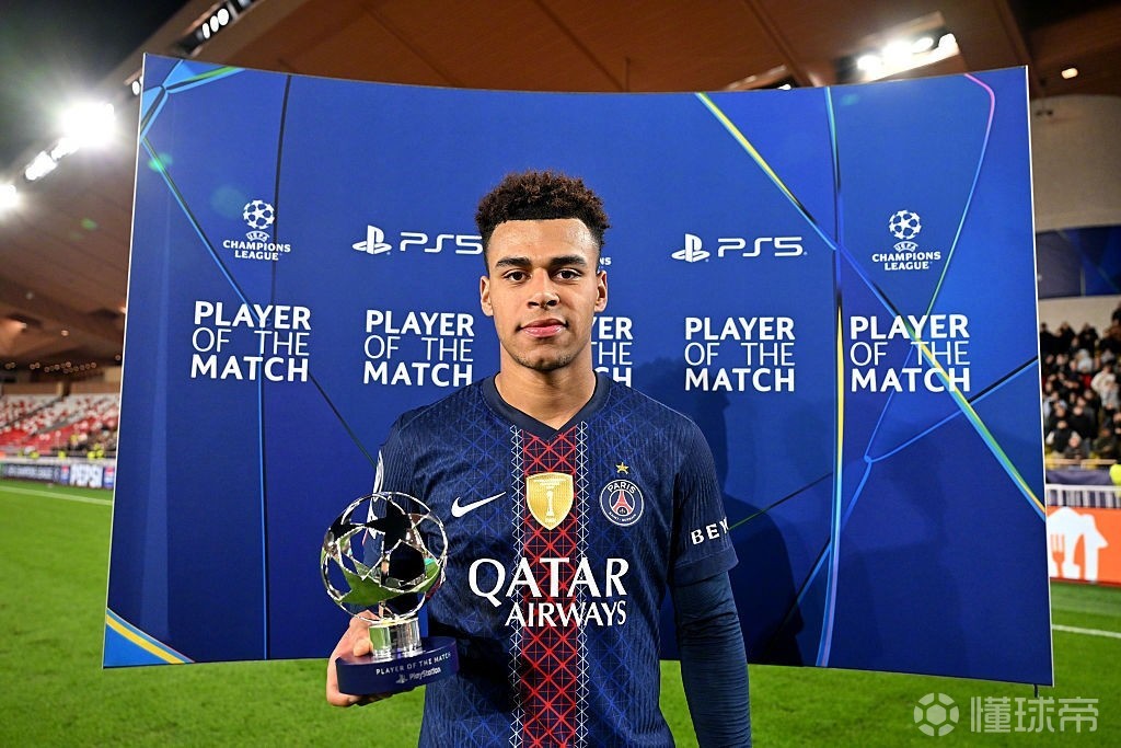 替补贡献双响助巴黎完成让二追三，杜埃当选全场最佳球员