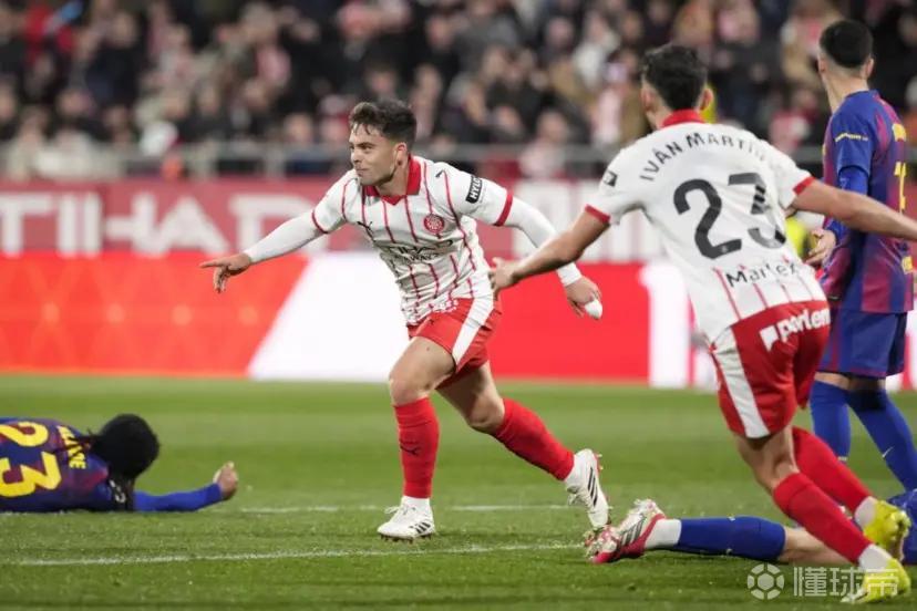 卡尼萨雷斯：巴萨现在不是危机，他们的后场不该那么松散