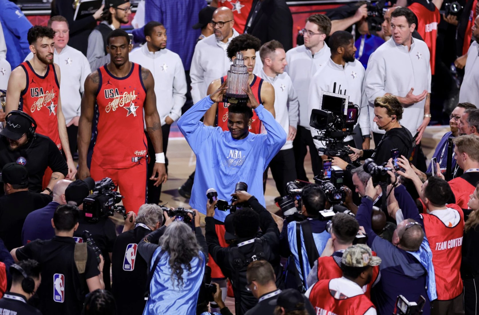 官方:2026NBA全明星赛收视率创2011年以来新高,比去年高87%