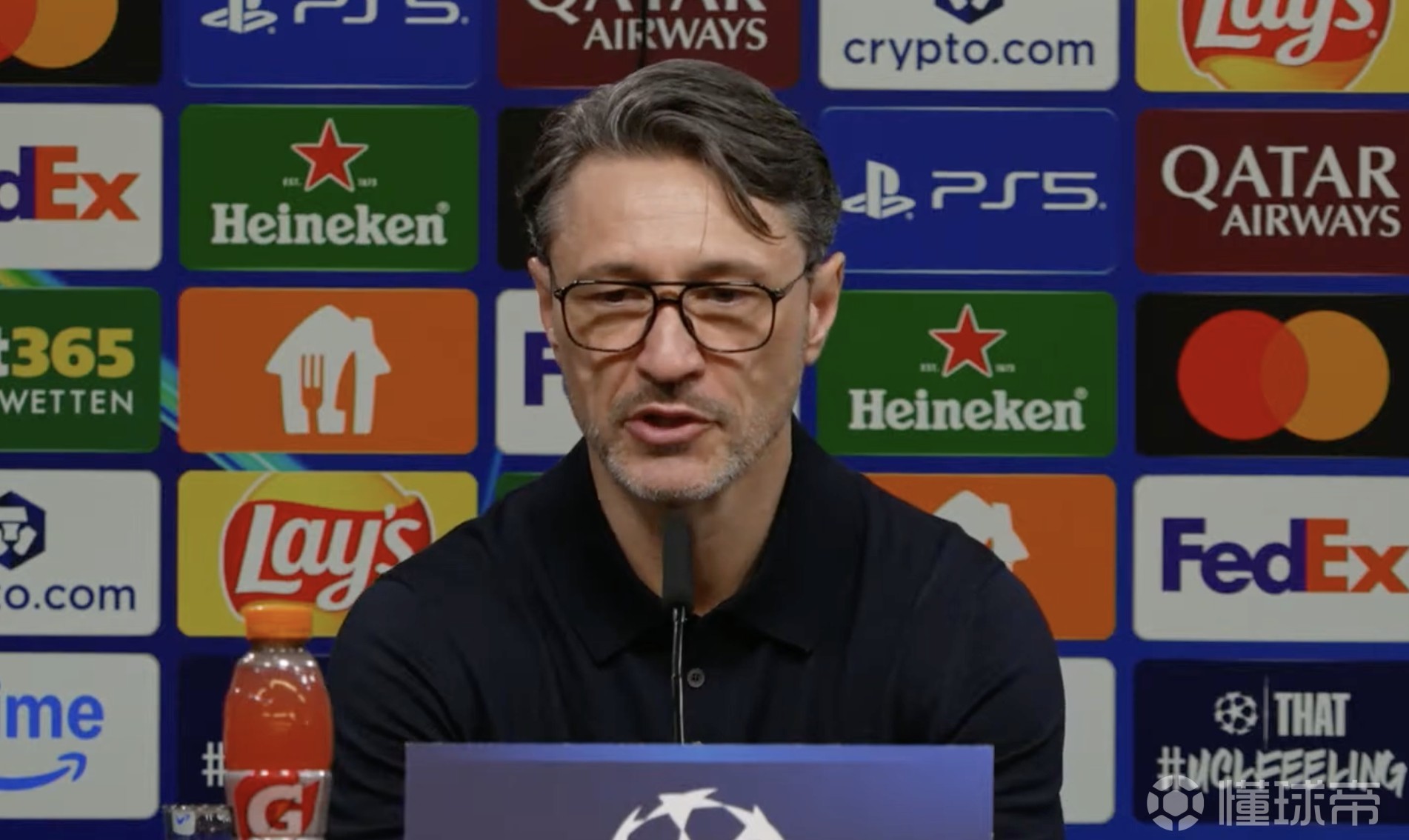 科瓦奇：不知帕拉迪诺在抱怨什么，气氛平和得像儿童生日派对