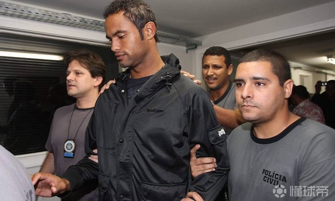 巴媒：曾因谋杀女友被判重刑的巴西门将布鲁诺-费尔南德斯即将复出