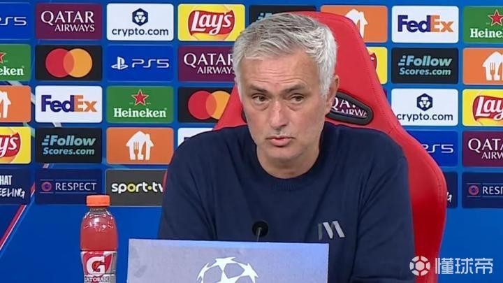 邮报：穆帅要求球队专注后面的比赛，禁止讨论有关皇马的一切