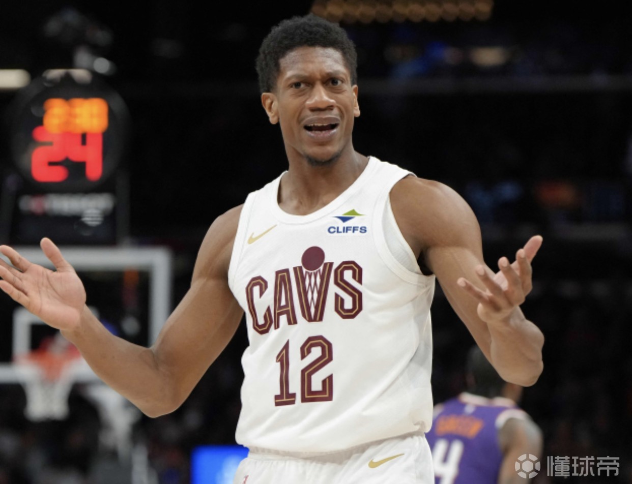 队内赛季报销第三人，记者：国王德安德烈-亨特将接受眼部手术