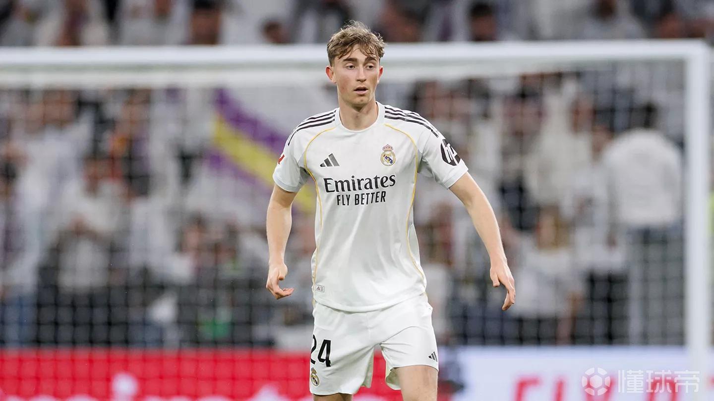 皇马官方：赫伊森右小腿肌肉受伤，具体伤情等待进一步确定