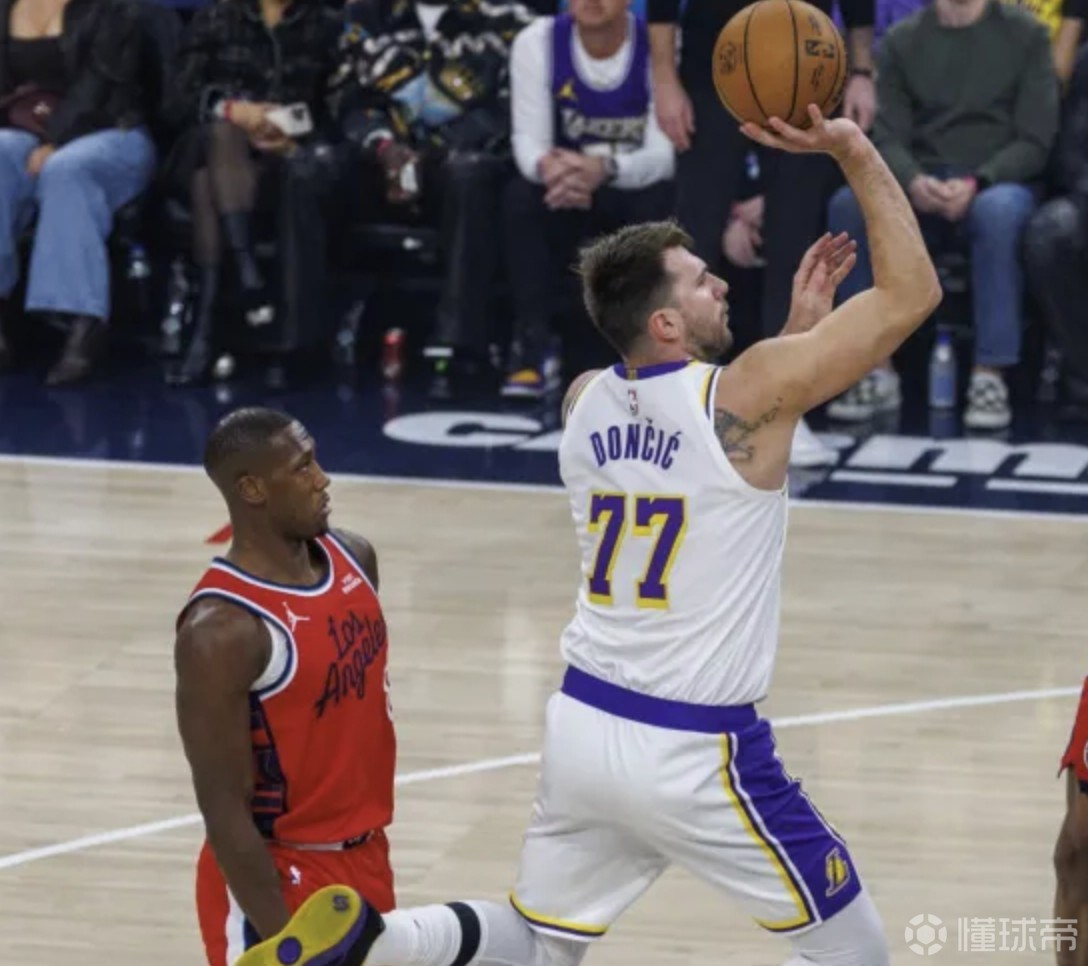 东契奇：我喜欢让大个子来防我，因为他们速度很慢