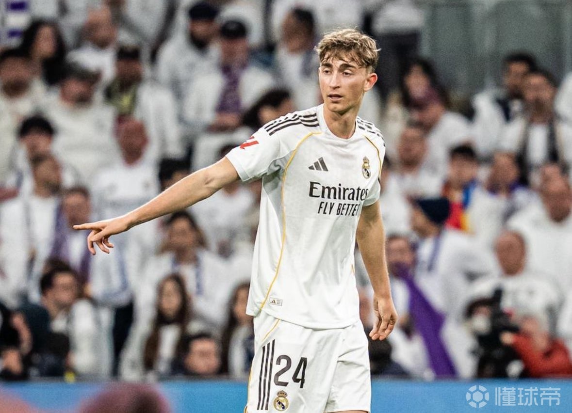 罗马诺：赫伊森预计缺阵5至7天，将尝试在对阵本菲卡时回归