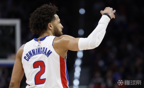 超级大核，坎宁安34中17狂砍42分8板13助2帽