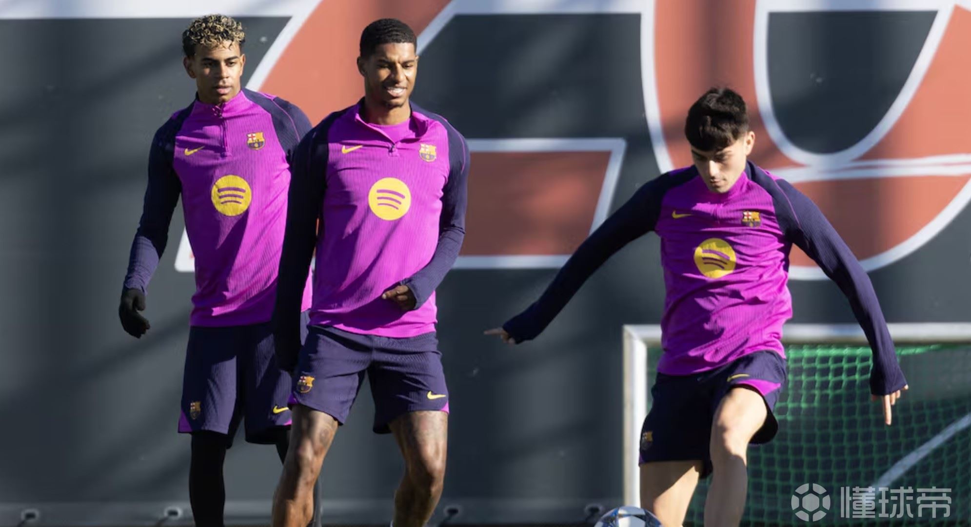 阿斯：拉什福德和佩德里将会在对阵莱万特的下半场复出