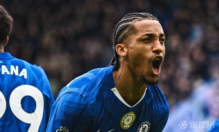 莱斯科特：阿森纳花了高价就让哲凯赖什坐板凳，应该买佩德罗