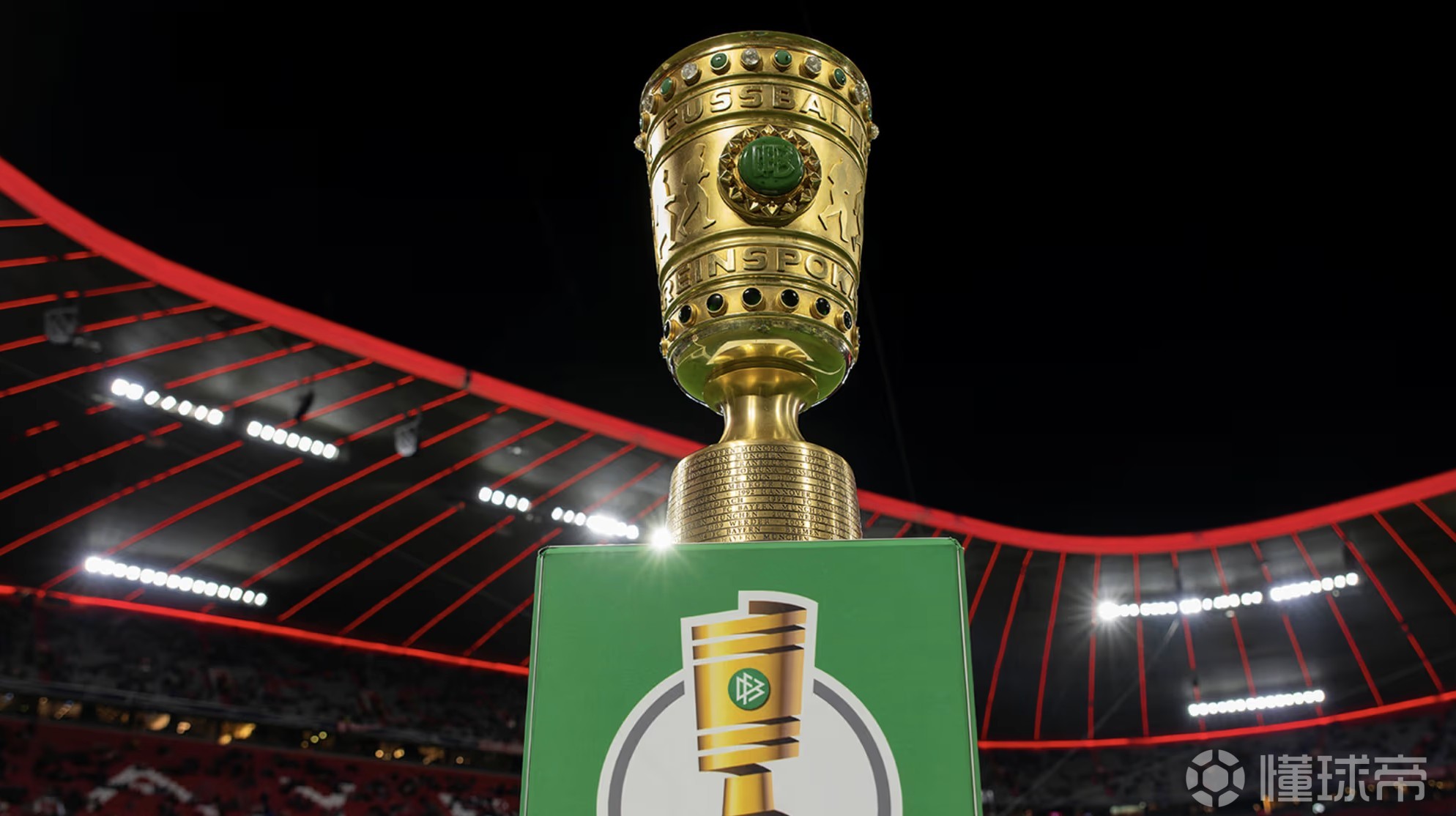 德国杯上拜仁曾与勒沃库森交手八次，拜仁取得六场胜利