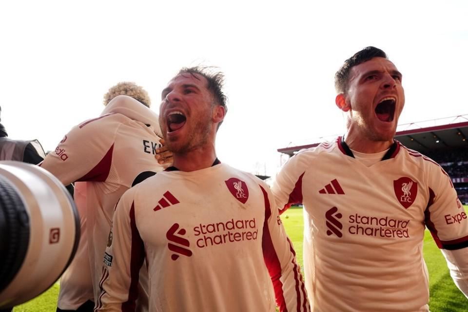 戏剧性6分钟！进球被吹后读秒绝杀，VAR两度介入，麦卡拯救利物浦