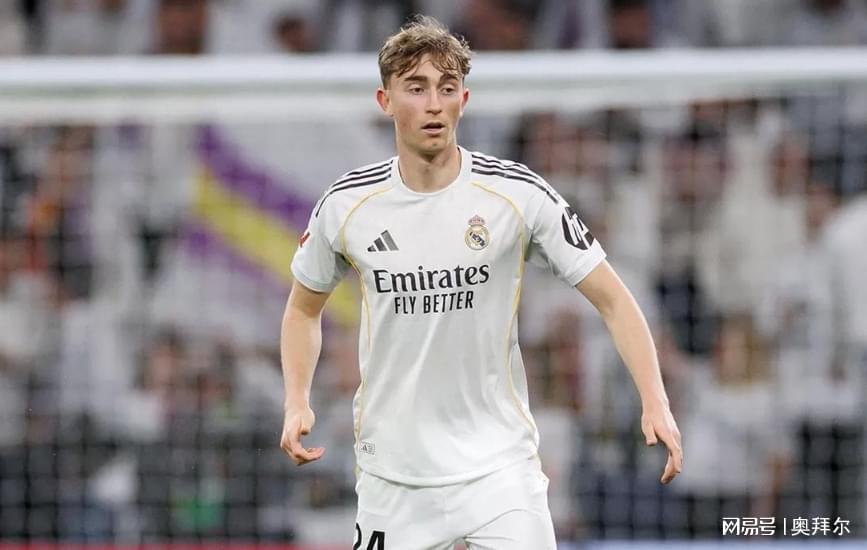 引发众怒后赫伊森道歉：向中国朋友们真诚致歉！不慎转发无心之过