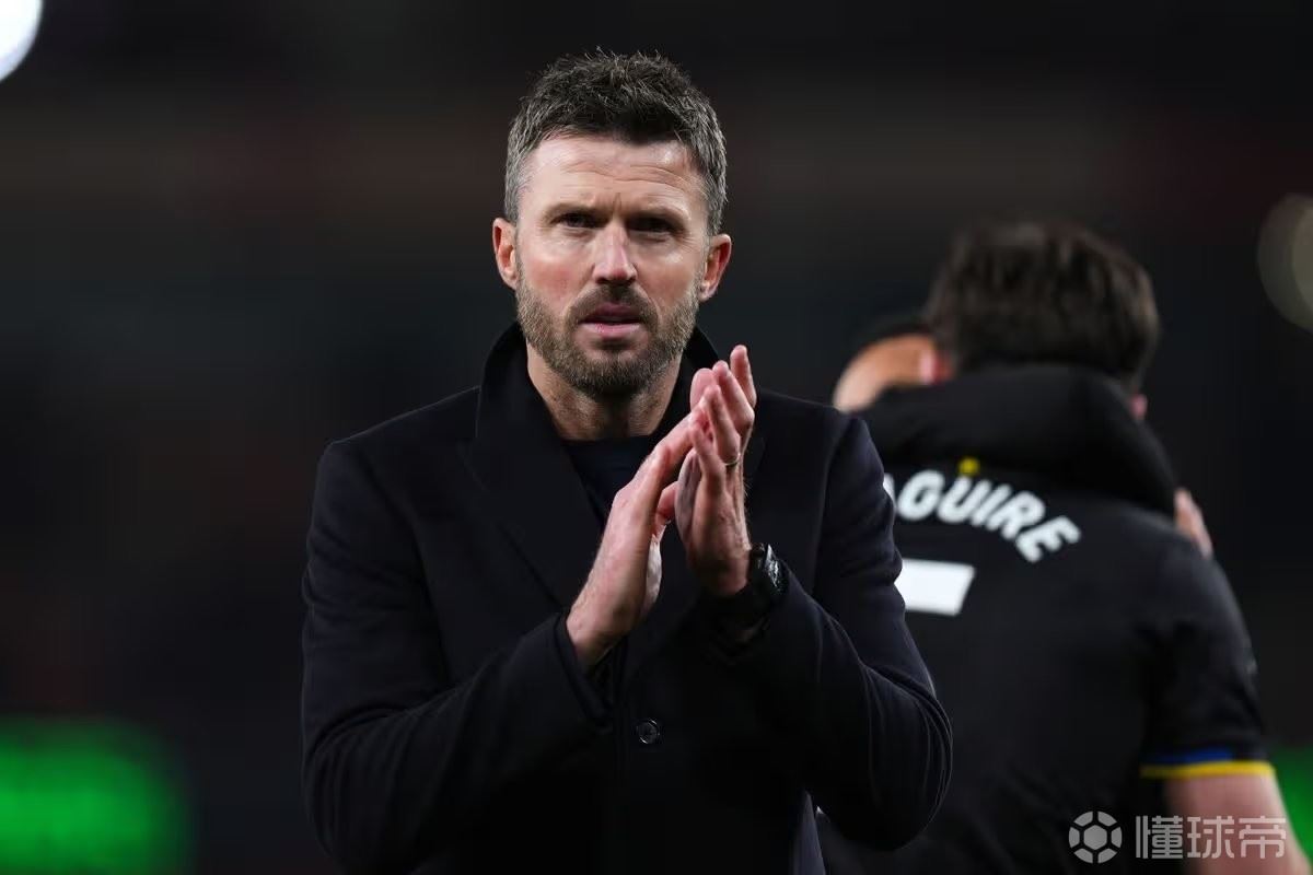 邮报：卡里克用6周重塑曼联，从氛围、团队到战术全面激活