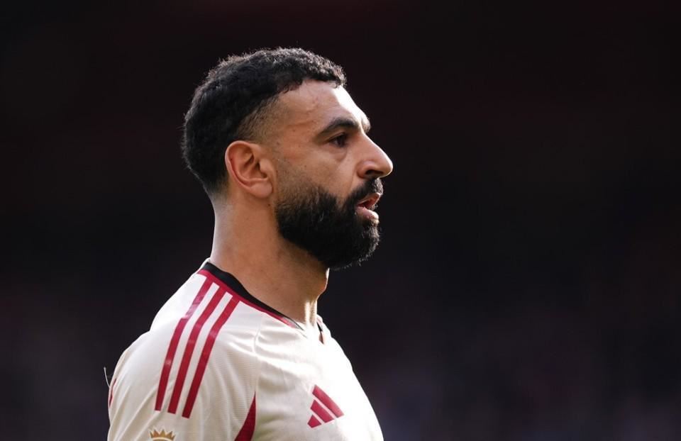 萨拉赫113天0进球！英超最长球荒，0射门0突破，被换下后苦笑